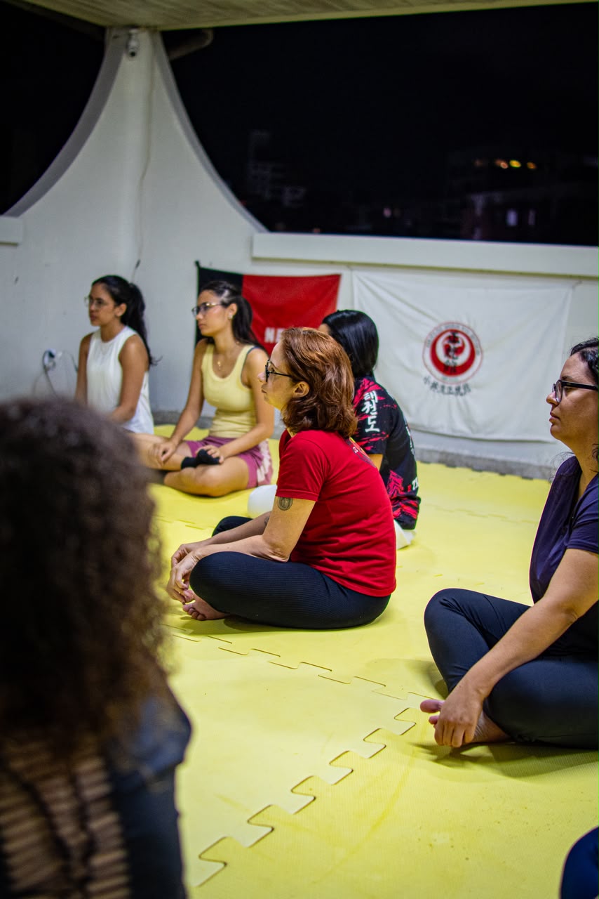 Foto 1 — Curso de DEFESA PESSOAL FEMININA 12-09