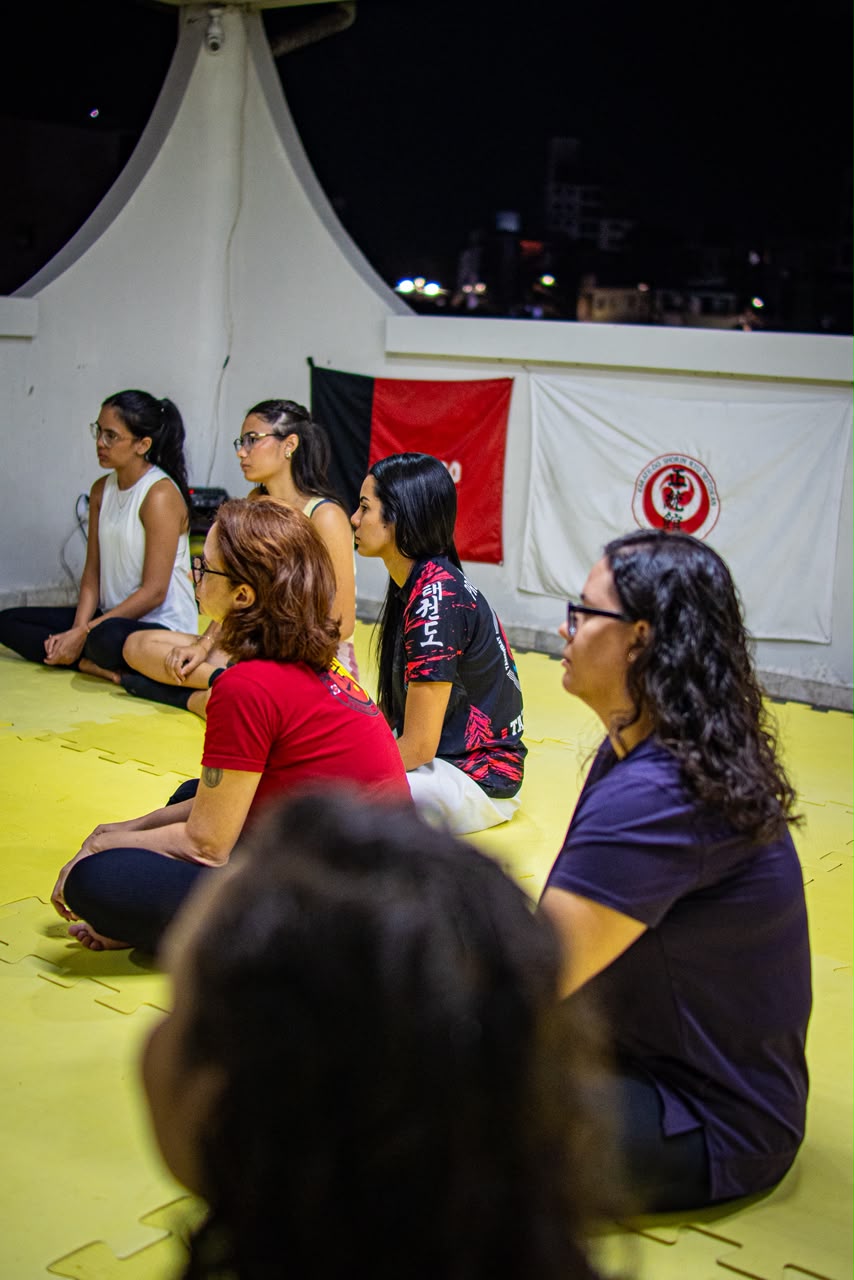 Foto 10 — Curso de DEFESA PESSOAL FEMININA 12-09