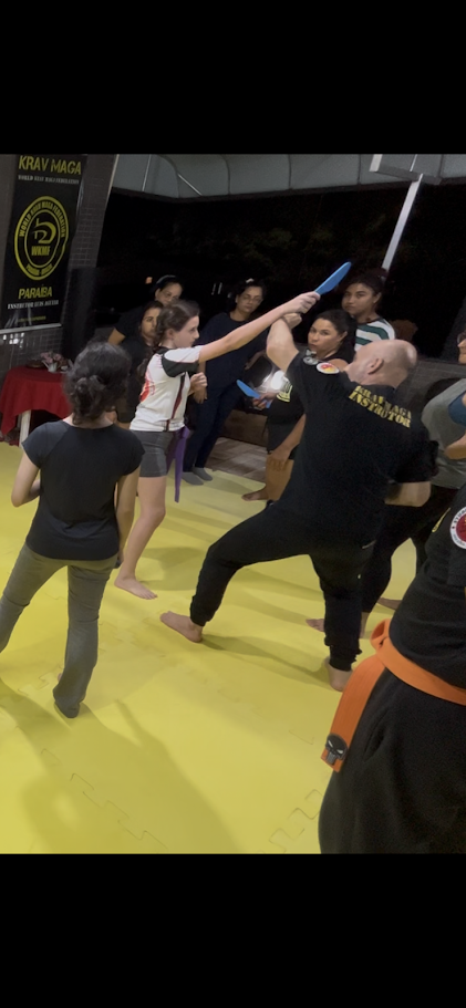 Foto 20 — Curso de Defesa Pessoal Feminina 07/03