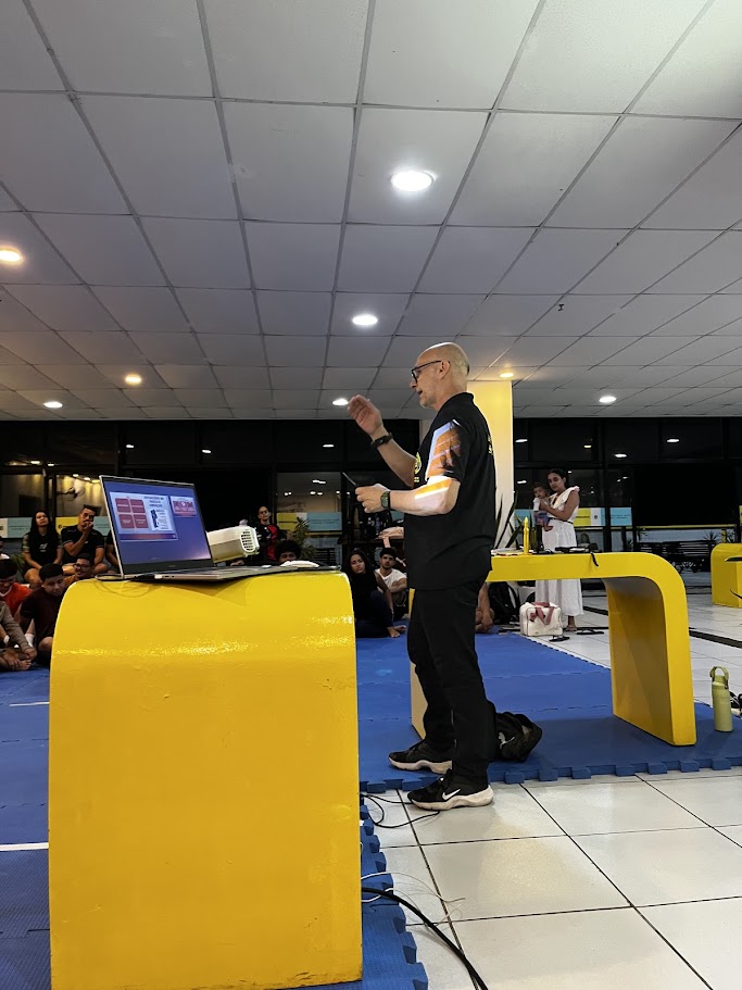 Foto 4 — Seminario da Uninassau